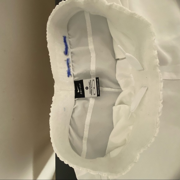 (Bundle 2/$30) Nike swimsuit MEDIUM - Picture 2 of 3